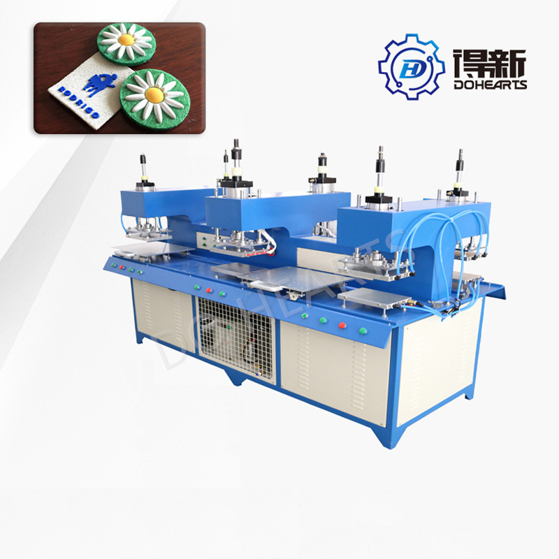 Máquina de fabricación de logotipos de silicona textil / Maquinaria de etiquetas / Equipo de parche 3D